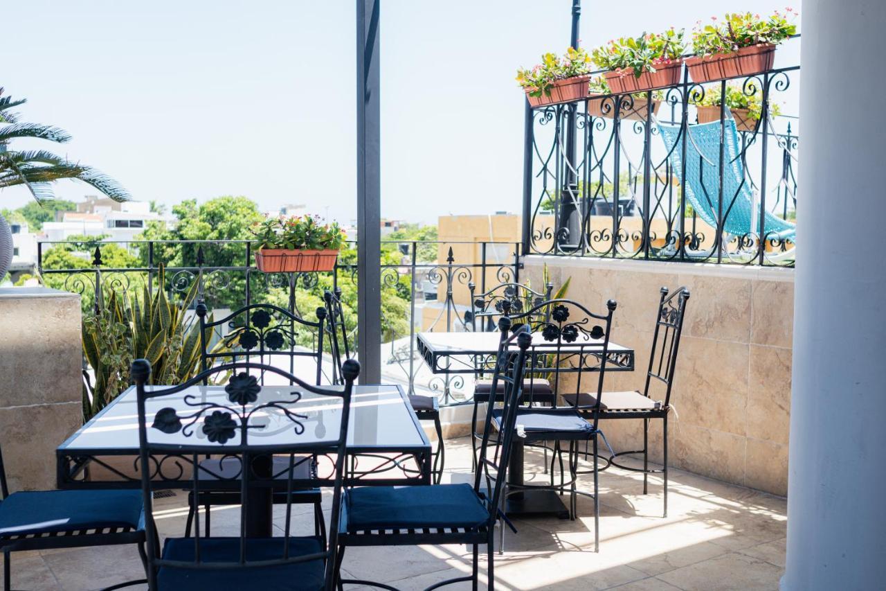 Hotel Boutique Adaz 4*