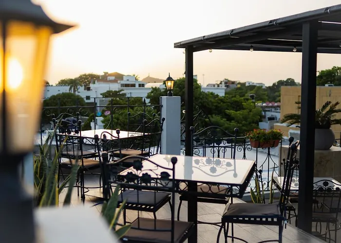 Hotel Boutique Adaz