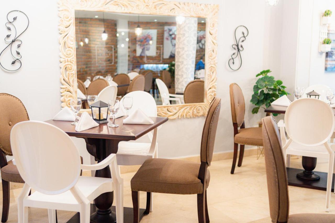 Hotel Boutique Adaz